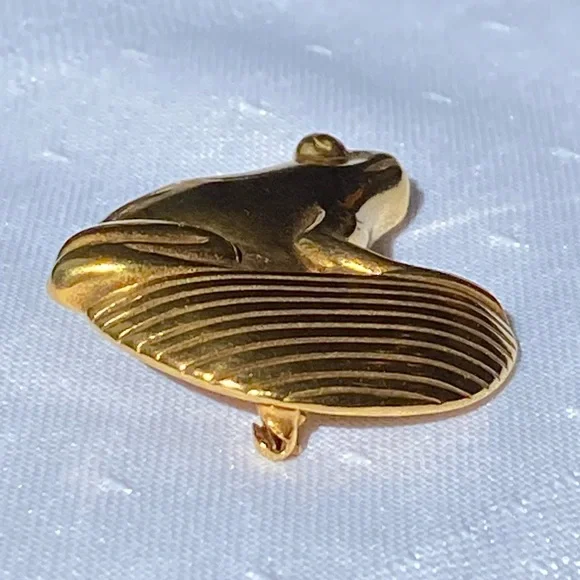 Metropolitan Museum of Art MMA Pahma Gold Frog Brooch Vintage Rare - Picture 7 of 13